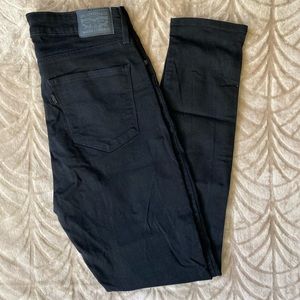 Levi’s Highwaisted Skinny Jeans